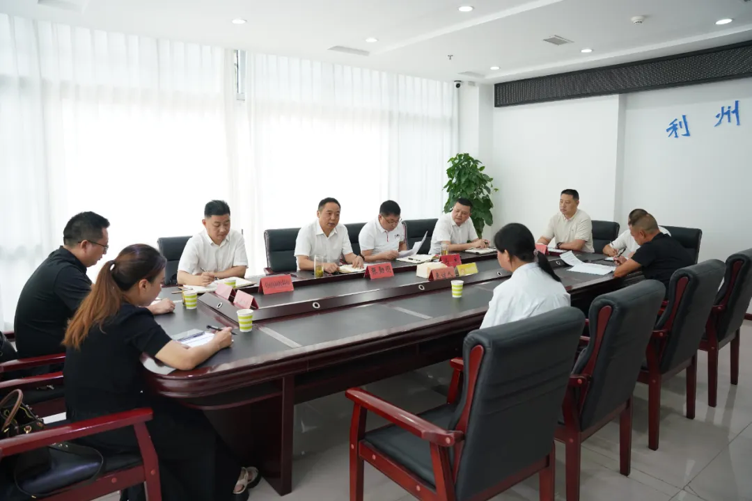 张勋图在区社会治安综合治理中心接待来访群...
