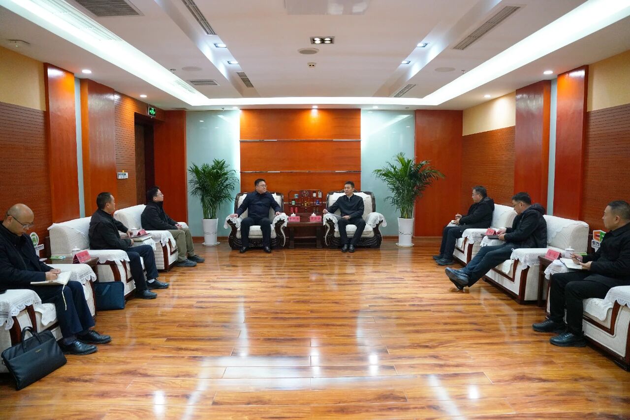 罗凌云会见中国邮政集团有限公司广元市分公司党委书记...